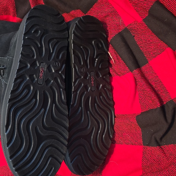 Nwob abeo sheepskin boot with embellished zipper - Picture 4 of 5